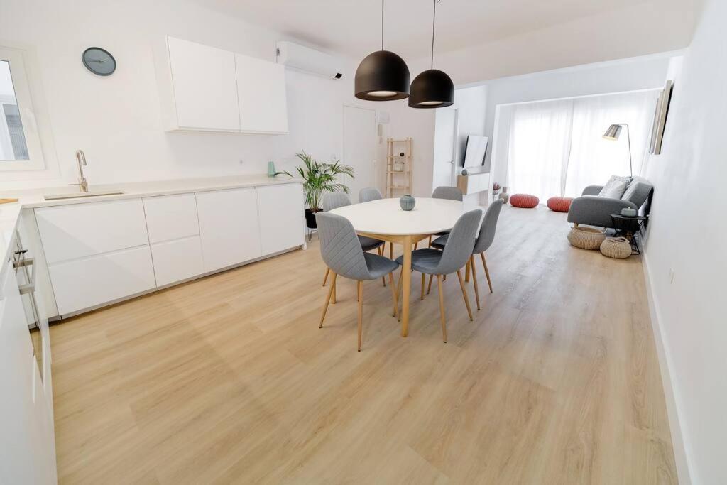 Esplendido Apartamento En El Centro Malaga Ngoại thất bức ảnh